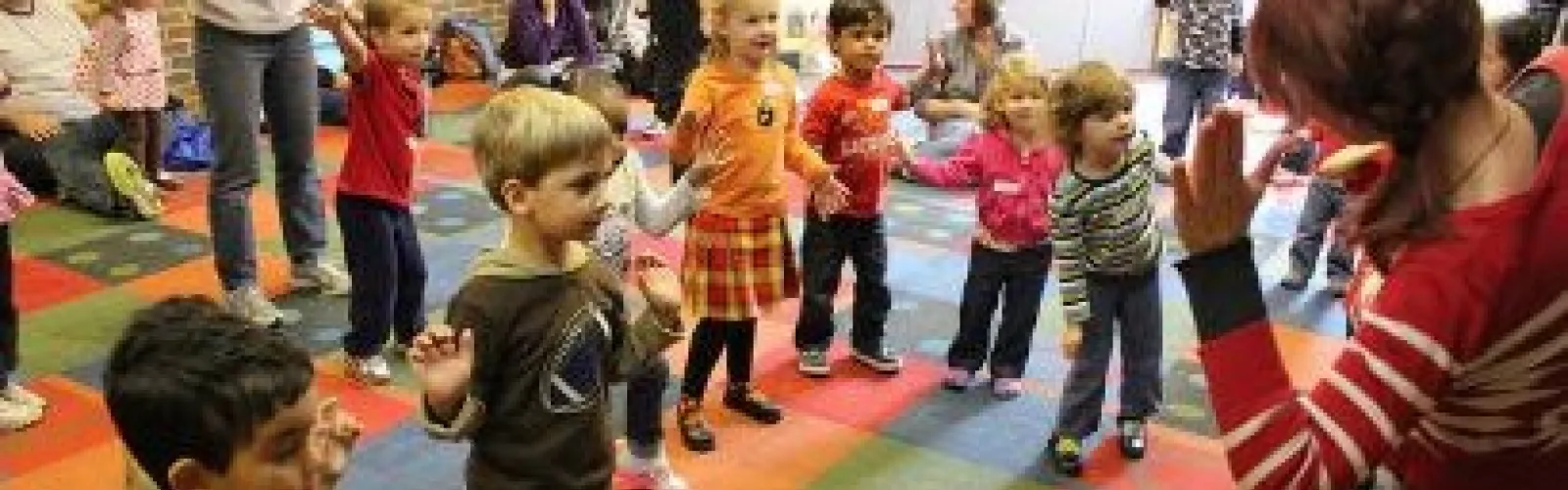 Children at library storytime